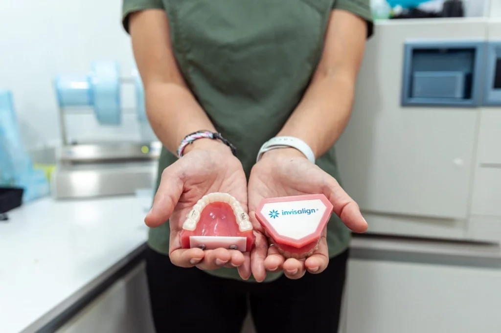Ortodòncia Invisible Amb Invisalign A Vilanova I La Geltrú